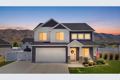 571 S 690 E, Hyrum, UT 84319 - Photo 1