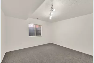 936 N 750 W, Clinton, UT 84015 - Photo 30