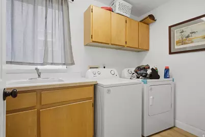 572 N 1080 W, Provo, UT 84601 - Photo 26