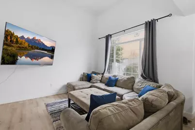 572 N 1080 W, Provo, UT 84601 - Photo 6