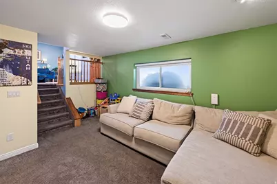 2146 W 11970 S, Riverton, UT 84065 - Photo 8