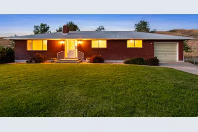 1940 W Old Highway Rd, Morgan, UT 84050 - Photo 4