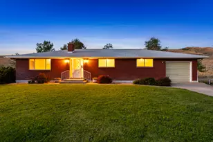 1940 W Old Hwy Rd, Morgan, UT 84050 - Photo 4