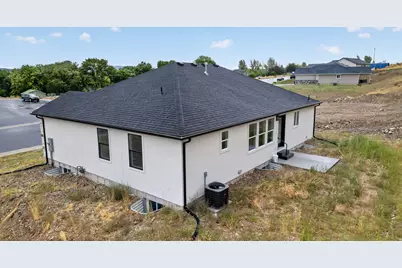 1158 N 700 E, Nephi, UT 84648 - Photo 36