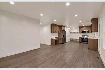 1158 N 700 E, Nephi, UT 84648 - Photo 12