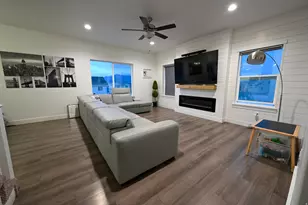 4723 E Golden Meadow Crossing, Eagle Mountain, UT 84005 - Photo 4