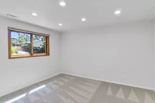 3633 E Country Hollow Dr, Salt Lake City, UT 84121 - Photo 24