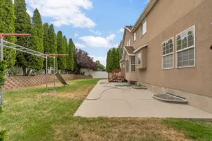 11079 S Ohenry Rd E, Sandy, UT 84070 - Photo 24