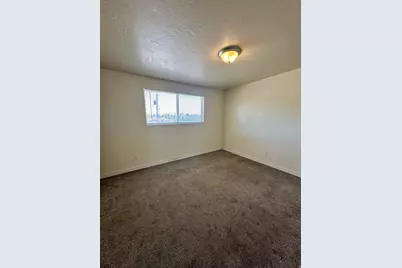 1235 E Gordon Ave, Layton, UT 84040 - Photo 14