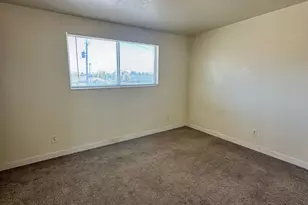 1235 E Gordon Ave, Layton, UT 84040 - Photo 14