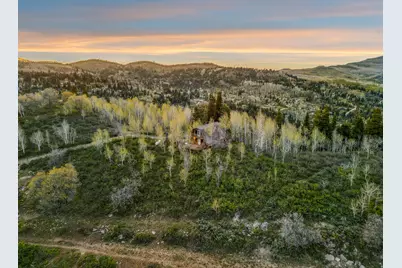 2422 S Valley View Cir, Coalville, UT 84017 - Photo 2