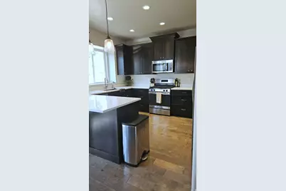 828 W Valley View Way, Lehi, UT 84048 - Photo 8