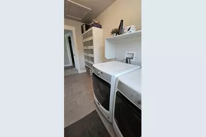 828 W Valley View Way, Lehi, UT 84048 - Photo 32