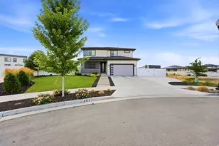 8322 S Borealis Ct, West Jordan, UT 84088 - Photo 2