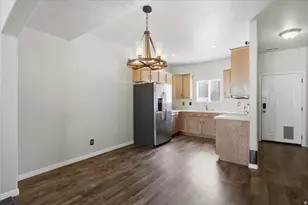 5258 W Cool Water Way S, West Jordan, UT 84088 - Photo 6