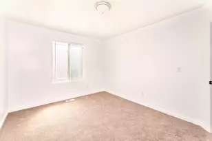 392 E 700 S, Vernal, UT 84078 - Photo 24