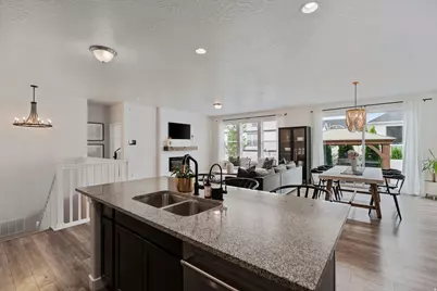 1002 S Yarrow Dr, Mapleton, UT 84664 - Photo 8