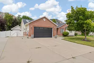 1791 Red Barn Rd, Springville, UT 84663 - Photo 2