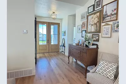 170 N Sherwood Dr, Providence, UT 84332 - Photo 16
