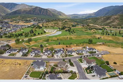 604 W Olympic Ln, Elk Ridge, UT 84651 - Photo 92