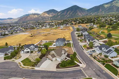 604 W Olympic Ln, Elk Ridge, UT 84651 - Photo 98