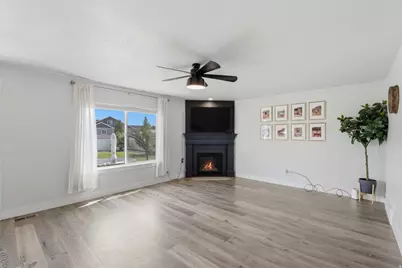 731 S 2300 W, Lehi, UT 84043 - Photo 6