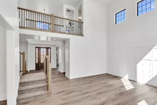 258 E Maple Rdg Dr, Mapleton, UT 84664 - Photo 10