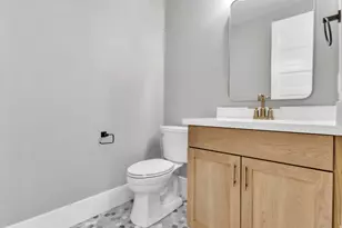 258 E Maple Rdg Dr, Mapleton, UT 84664 - Photo 8