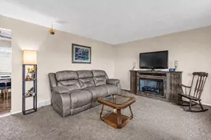 1118 N 575 W, Clinton, UT 84015 - Photo 4