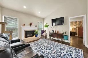 2246 E Lincoln Ct, Holladay, UT 84124 - Photo 10