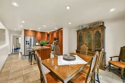2246 E Lincoln Ct, Holladay, UT 84124 - Photo 24