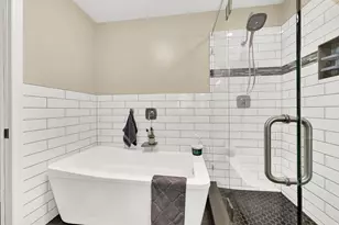 2246 E Lincoln Ct, Holladay, UT 84124 - Photo 14