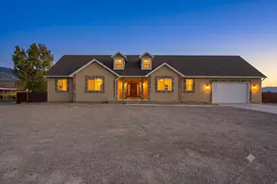 1232 E Canyon Rd N, Lake Point, UT 84074 - Photo 2