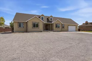 1232 E Canyon Rd N, Lake Point, UT 84074 - Photo 2