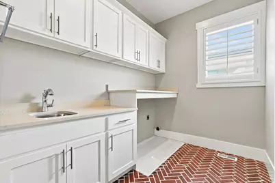 2628 E Prairie Dr, Eagle Mountain, UT 84005 - Photo 36