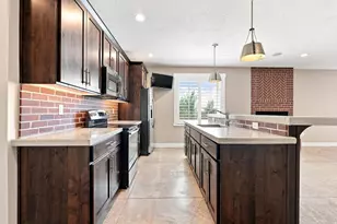 2628 E Prairie Dr, Eagle Mountain, UT 84005 - Photo 42