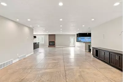 2628 E Prairie Dr, Eagle Mountain, UT 84005 - Photo 38
