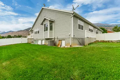 19 W 800 N, Pleasant Grove, UT 84062 - Photo 28