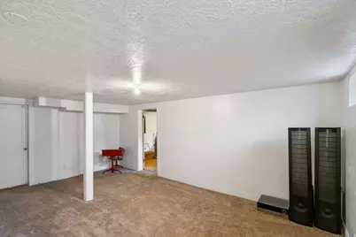 615 E Maple St, Mapleton, UT 84664 - Photo 18