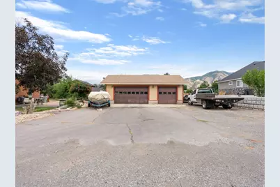 615 E Maple St, Mapleton, UT 84664 - Photo 2