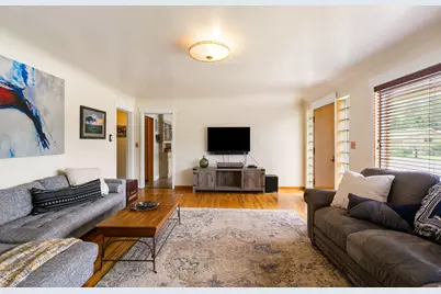 615 E Maple St, Mapleton, UT 84664 - Photo 4