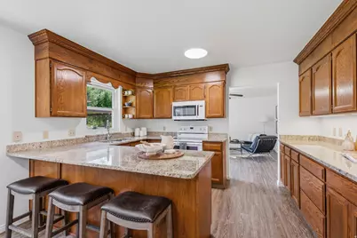 515 W 40 S, Lindon, UT 84042 - Photo 8