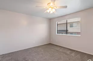 1113 Country Hills Dr, Ogden, UT 84403 - Photo 14