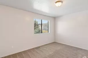 1113 Country Hills Dr, Ogden, UT 84403 - Photo 12