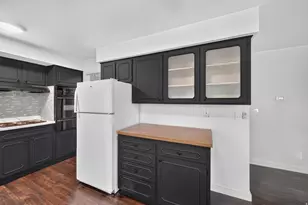 2220 E Murray Holladay Rd S, Holladay, UT 84117 - Photo 10