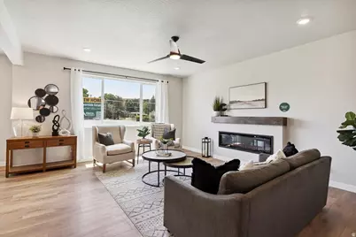1037 W Motor Vu Dr S #210, Riverdale, UT 84405 - Photo 12