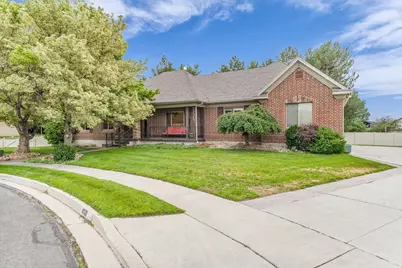 2697 N 520 E, Lehi, UT 84043 - Photo 2