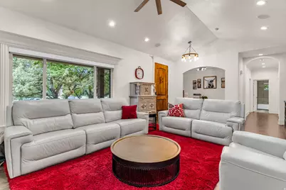 2697 N 520 E, Lehi, UT 84043 - Photo 4