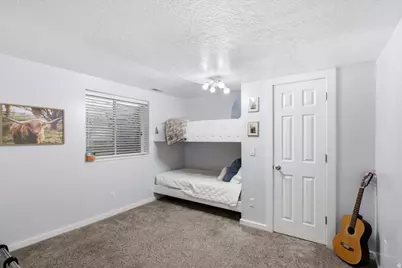 684 E 1550 S, Kaysville, UT 84037 - Photo 22