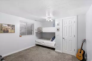 684 E 1550 S, Kaysville, UT 84037 - Photo 22